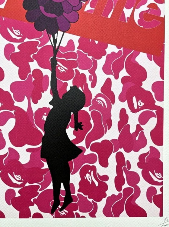 Image 1 of Death NYC - Ragazza con palloncino rosa di Murakami - Edizione limitata con certificato