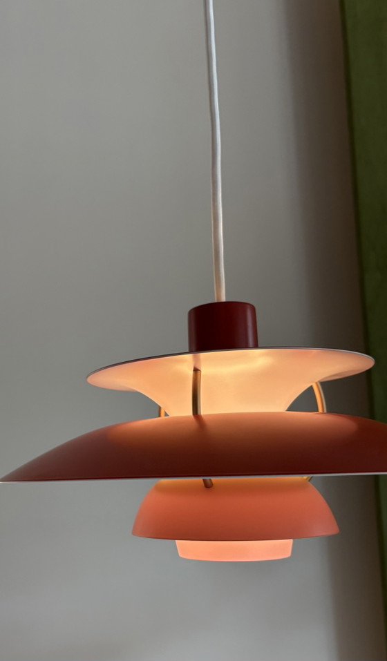 Louis Poulsen PH5 Mini Tonalità di Rosso, Nuovo, nella sua confezione originale – Lampade a sospensione (photo 8 of 11)