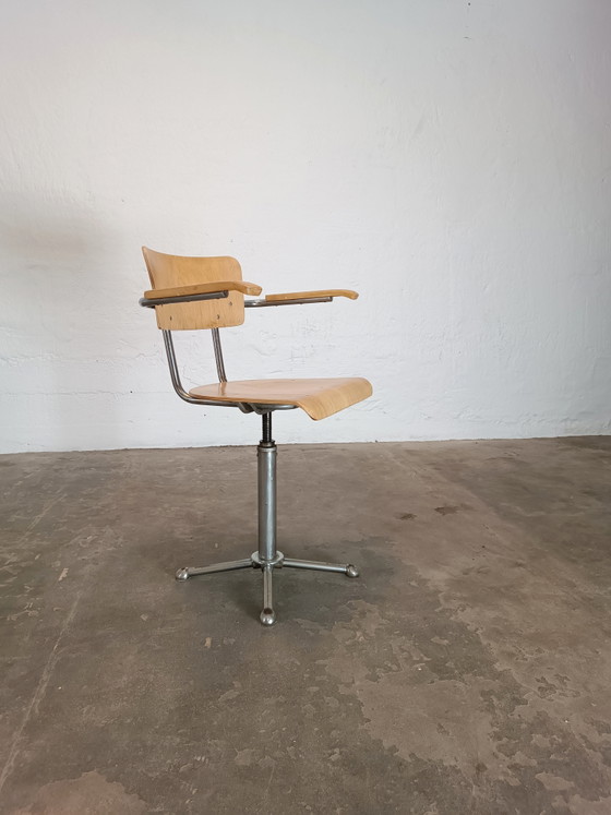 Vintage industrial chair – Office chairs, Metal, Wood (photo 2 of 15)