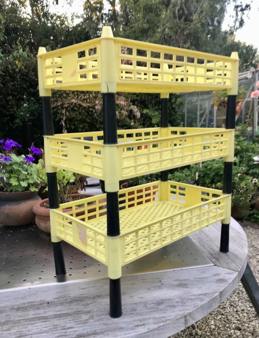 Fifties pastel yellow plastic modular kitchen rack LL