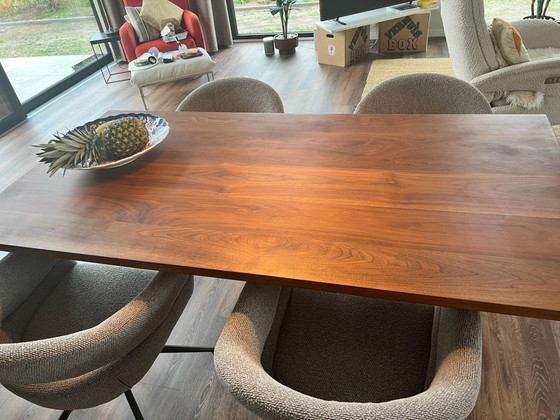 Tavolo in noce Bert Plantagie – Tavoli da pranzo, Legno, rvs (photo 4 of 7)