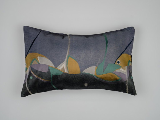 Image 1 of Oreiller lombaire Midnight Abstract Avant-Garde