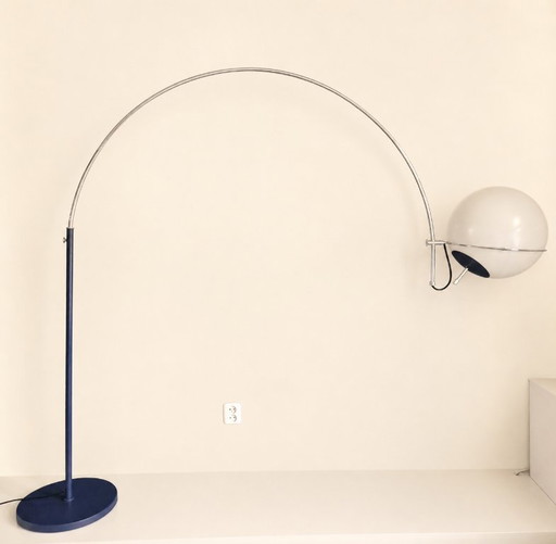 Lampada da terra vintage XL - Lampada ad arco | blu | cromata | globo grande - anni '70