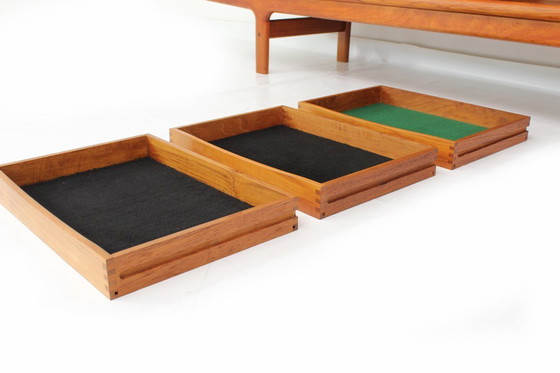 Image 1 of as new, Dyrlund Danish Mid Century Teak Sideboard / Vintage Credenza avec portes tambour, entièrement restauré