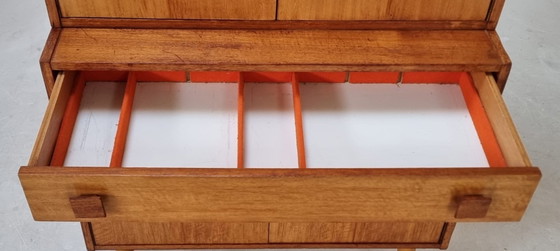 Image 1 of Aparador de mediados de siglo