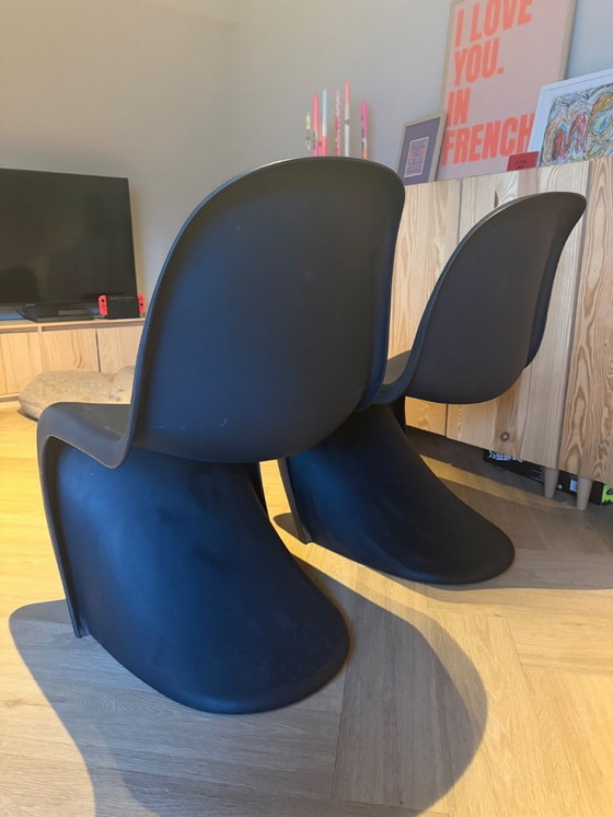 Image 1 of 2x Verner Panton chair - black