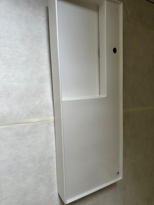 Nieuwe wastafel Laufen KARTELL