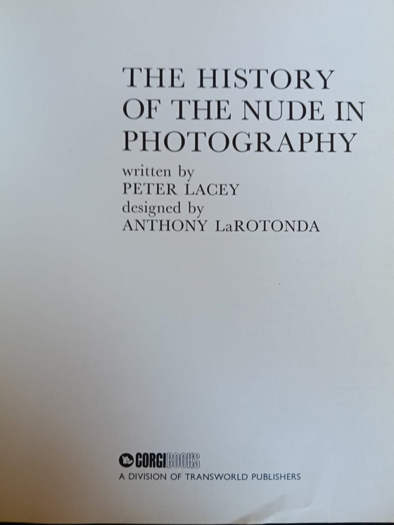 Image 1 of Histoire du nu en photographie 1964