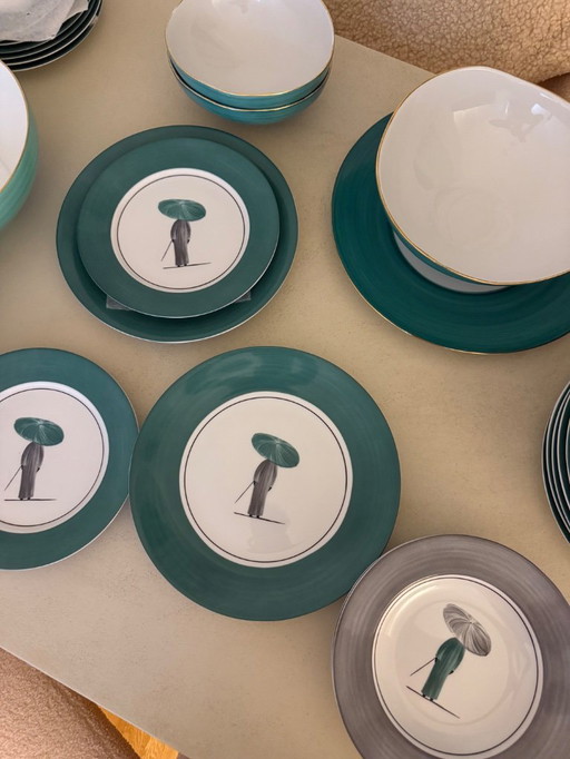  Vajilla Molecot verde y gris – set grande (41 piezas)   El lote completo tiene un valor original muy alto (≈ 5.400 €)  Vajilla 