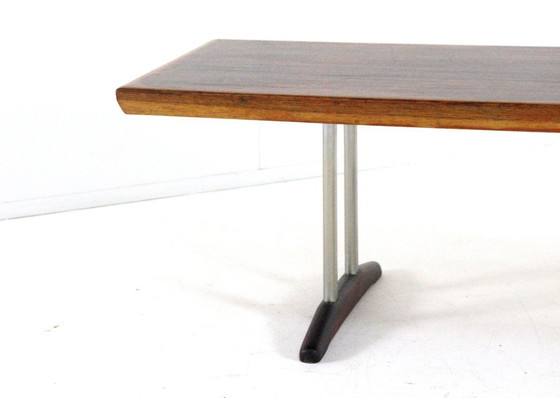 Image 1 of Table basse vintage en palissandre et noyer « Drachten »