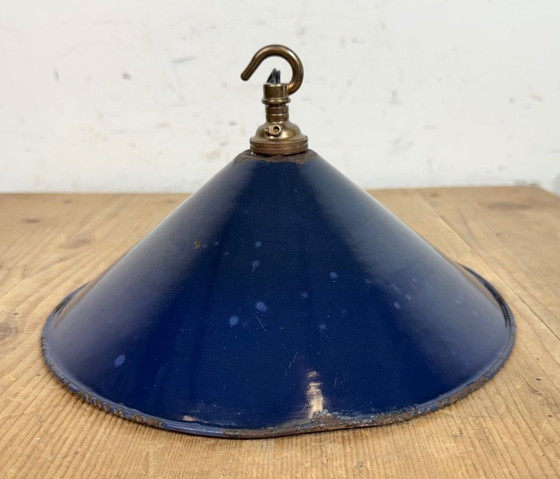 Image 1 of Lampada a sospensione industriale in smalto blu scuro, stile industriale britannico, anni '50