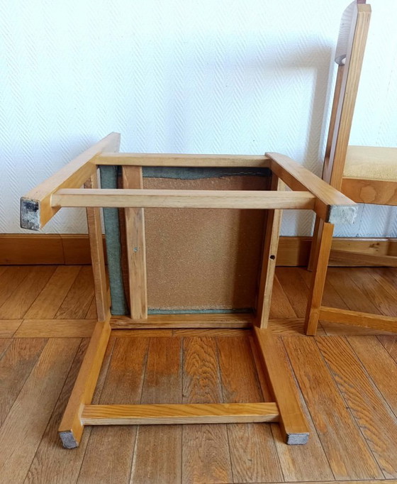 Image 1 of 6 stoelen in Scandinavische stijl, gemaakt van iepenhout en stof.