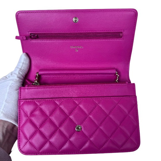 Chanel Boy WOC – Crossbody bags, Lambskin (photo 10 of 13)