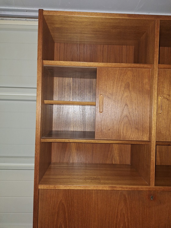 Image 1 of 8
Credenza secretaire d'epoca in teak di Poul Hundevad