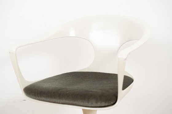 Image 1 of Set di sedie dell'era spaziale di Konrad Schäfer