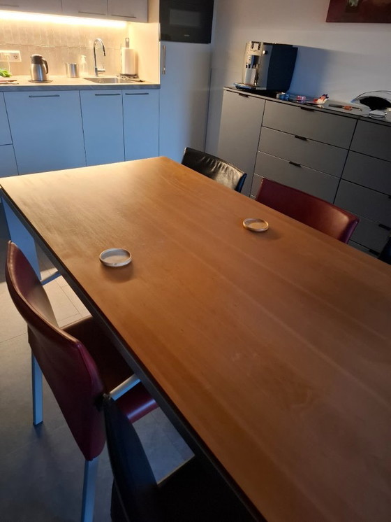 Uitschuifbare eettafel met houten blad en RVS onderstel, Arco Graphic eettafel, Metaal, Bruin, Modern (foto 5 van 6)