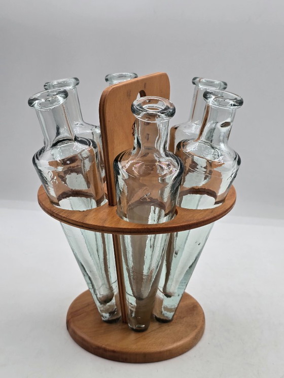 Image 1 of Holzhalter mit 6 konischen, mundgeblasenen Flaschen, Design