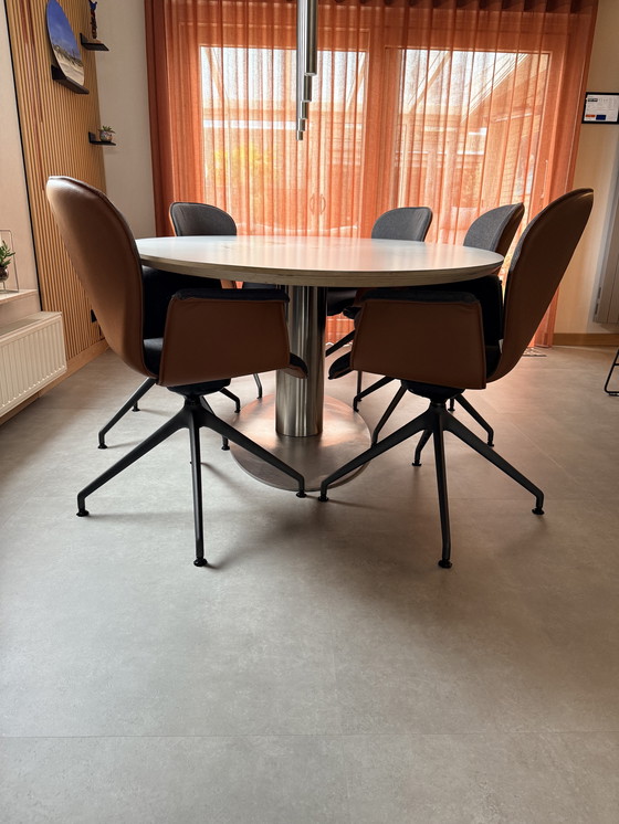 Image 1 of Eethoektafel ovaal tafelfabriek