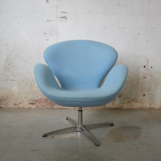 Image 1 of 6x Schwanen-Drehstühle