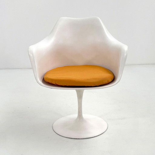 Tulpenfauteuil van Eero Saarinen voor Knoll, jaren 70.