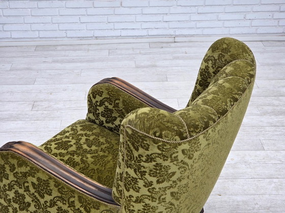 Image 1 of Fauteuil relax danois des années 1950, revêtement en velours, bois de chêne.