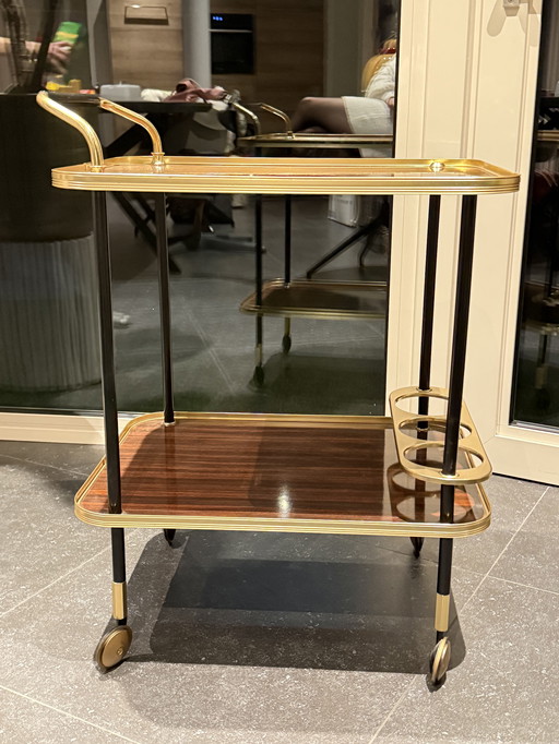 Carrito bar Ico Parisi con botellero, madera y latón, MB Italia, años 60