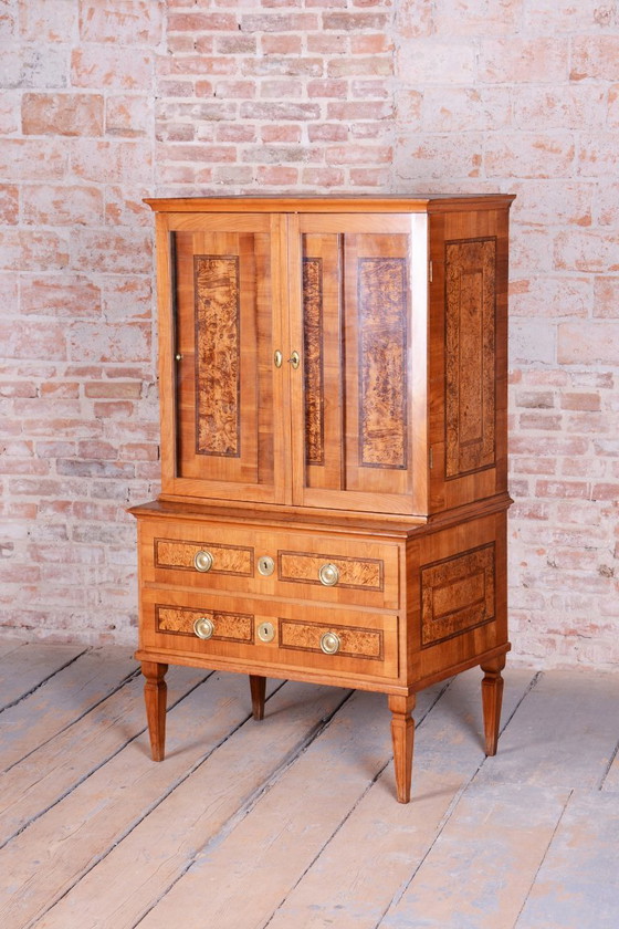 Restauriertes Empire-Sideboard, Kirschholz, wiederbelebter polnischer, tschechischer Stil, 1790er Jahre (photo 8 of 40)