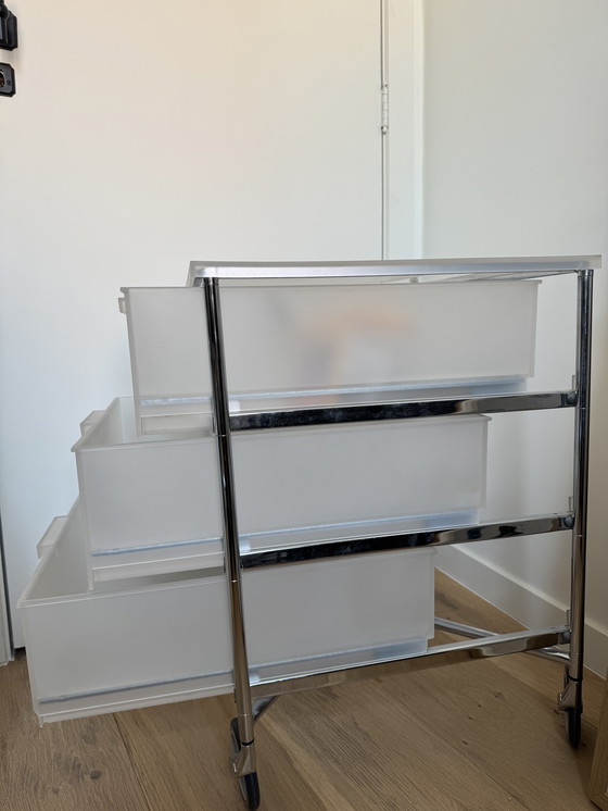 Image 1 of Tiroir Kartell Mobil