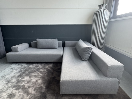 Eyeye Cella hoekformatie