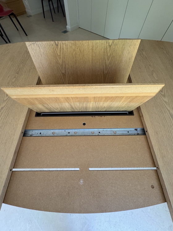 Image 1 of Arco “Spazio” extendable dining table