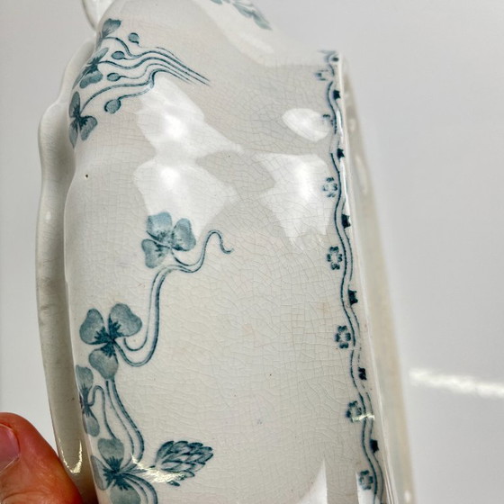 Image 1 of Plato de verduras Villeroy & Boch, modelo "Trèfle - Klee", azul, 1890-1900