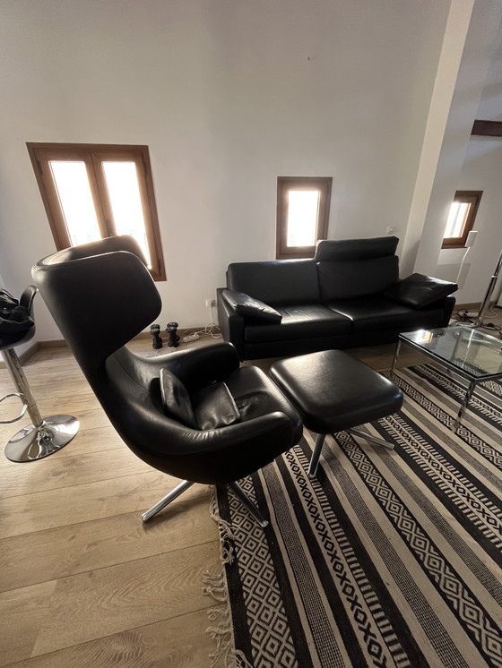 Image 1 of Vitra Grand Repos & Ottoman Leder