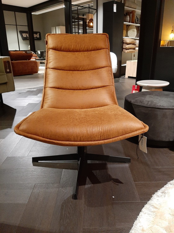 Nika umdrehen – Woood, Sessel, Leather (photo 3 of 5)