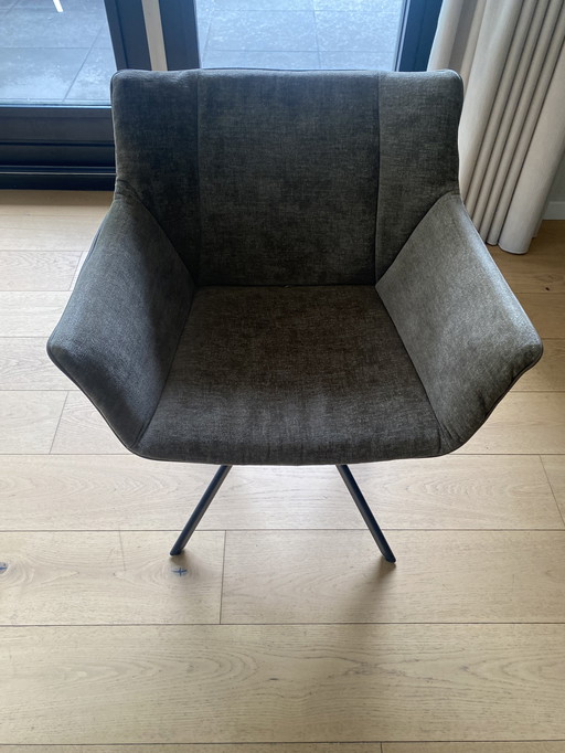 6x dining chairs. Label vd Berg
