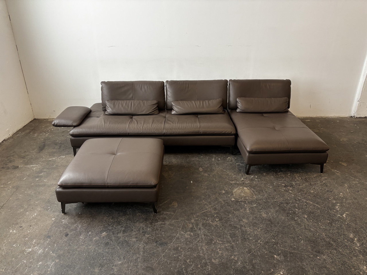 Canapé D'angle Roche Bobois En Cuir Gris - Dimensions 290x80 Cm (Occasion)