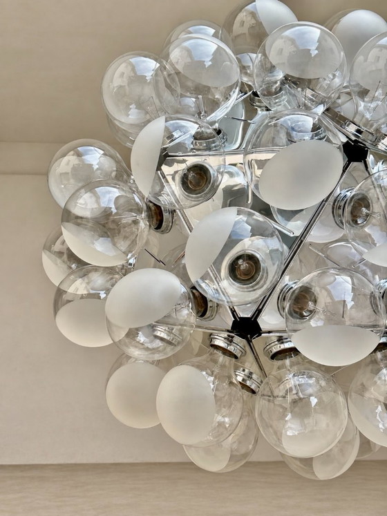 Lampada a sospensione Flos Taraxacum 88 S1 di Achille Castiglioni – Icona del design italiano (photo 8 of 10)
