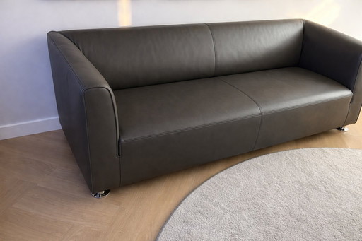 Moderne leren Gelderlander  2.5 bank – strak design & goede staat