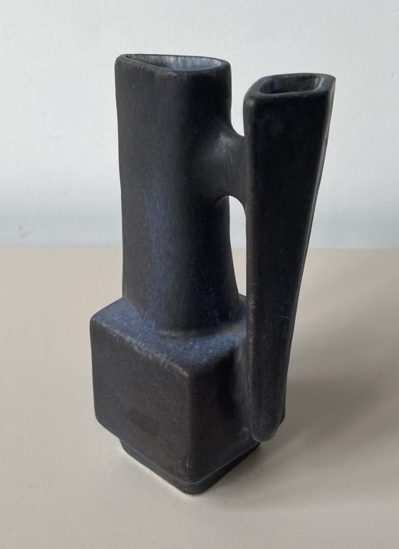 Image 1 of Loré Beesel Brutalist vase B111/1 by Matt Camps