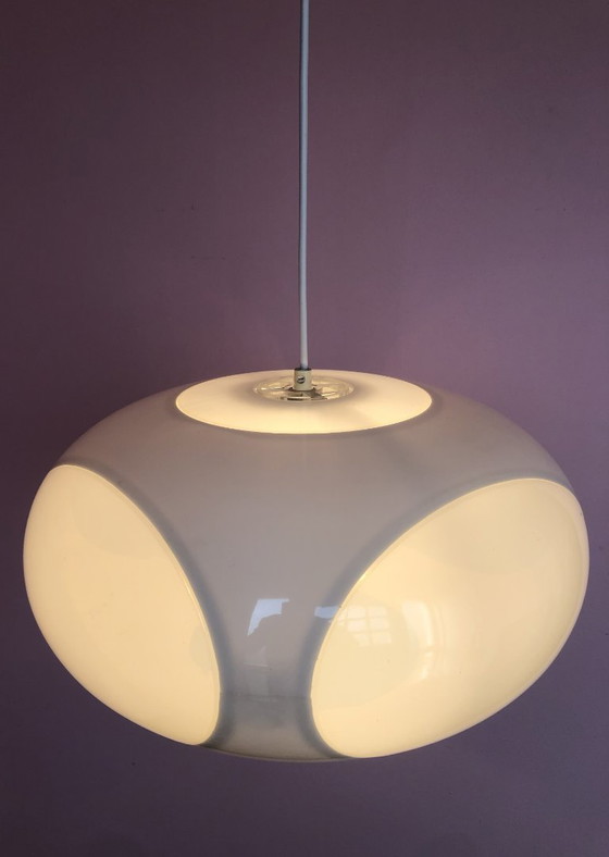 Image 1 of Lampada "occhio di insetto" in stile futuristico, versione bianca.