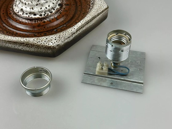 Image 1 of Lámpara de pared de cerámica de los años 60 y 70, aplique de mediados de siglo, diseño de la era espacial.