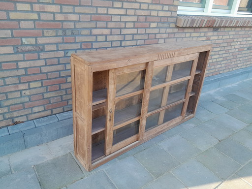 Bellissimo armadio antico autentico