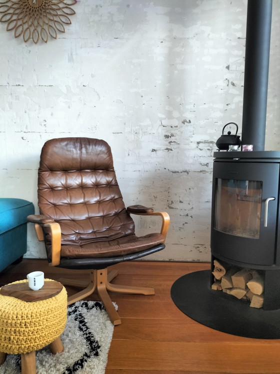 Vintage Dux 'Mona Roto' lounge chair, Sam Larsson '70s., Armchairs, Leather, Wood, Black (photo 7 of 7)