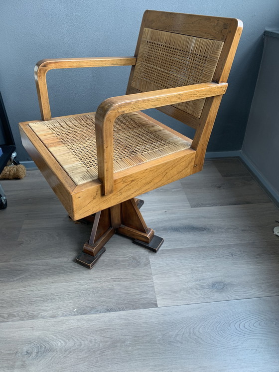 Image 1 of Bureau Stoel