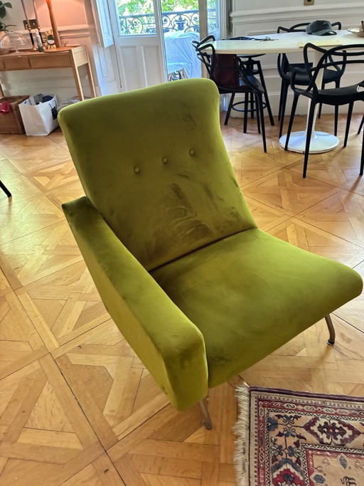 Par de sillones Joseph-André Motte para Steiner, Francia, década de 1950 – Terciopelo verde y latón (photo 2 of 7)