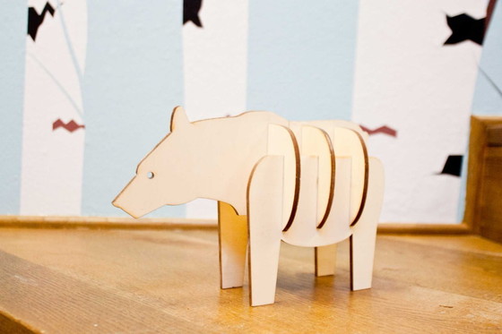 Image 1 of Bärendekoration aus Holz von Ulap Design