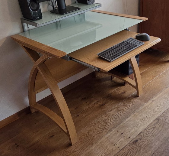 Stijlvol eikenhouten computer meubel met glazen blad, Cohen computerdesks UK, Bureau, Bruin, Modern (foto 4 van 14)