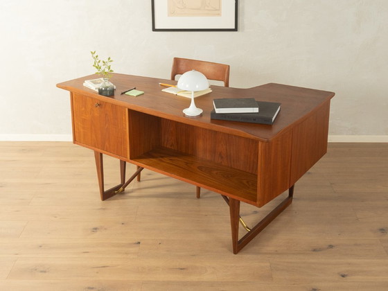 Image 1 of Boomerang-bureau, Peter Løvig Nielsen