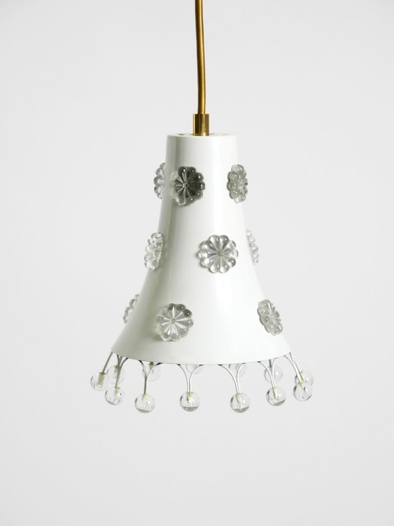 Image 1 of Wunderschöne kleine Pendelleuchte aus Metall im Stil der 50er-Jahre von Emil Stejnar in Trompetenform