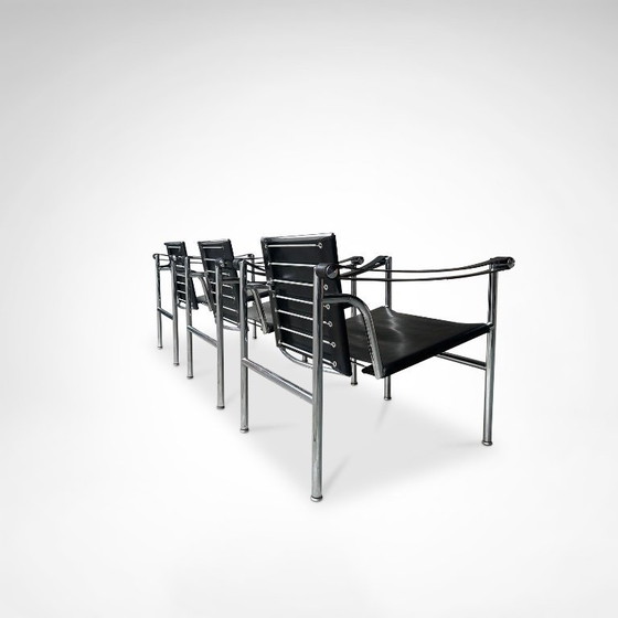 Image 1 of Poltrona vintage LC1 di Le Corbusier et al per Cassina, set di 3 pezzi