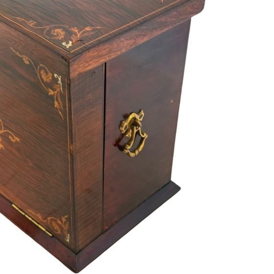 Image 1 of 19ème siècle - Victorien - Papeterie / Bureau - Marqueterie de bois de rose et charnières en laiton